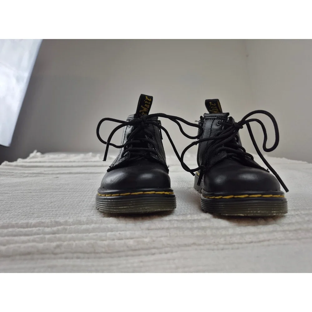 Dr Martens 1460 I Kids Boots Black Leather Lace Up Side Zip Size 5 US 4 UK 20 EU